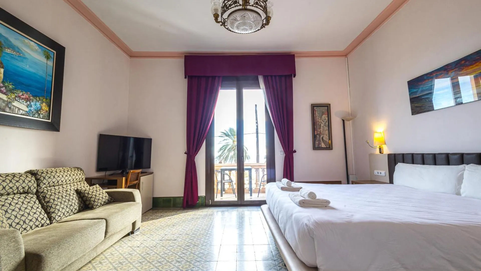 Llar De Capitans Hotel Masnou