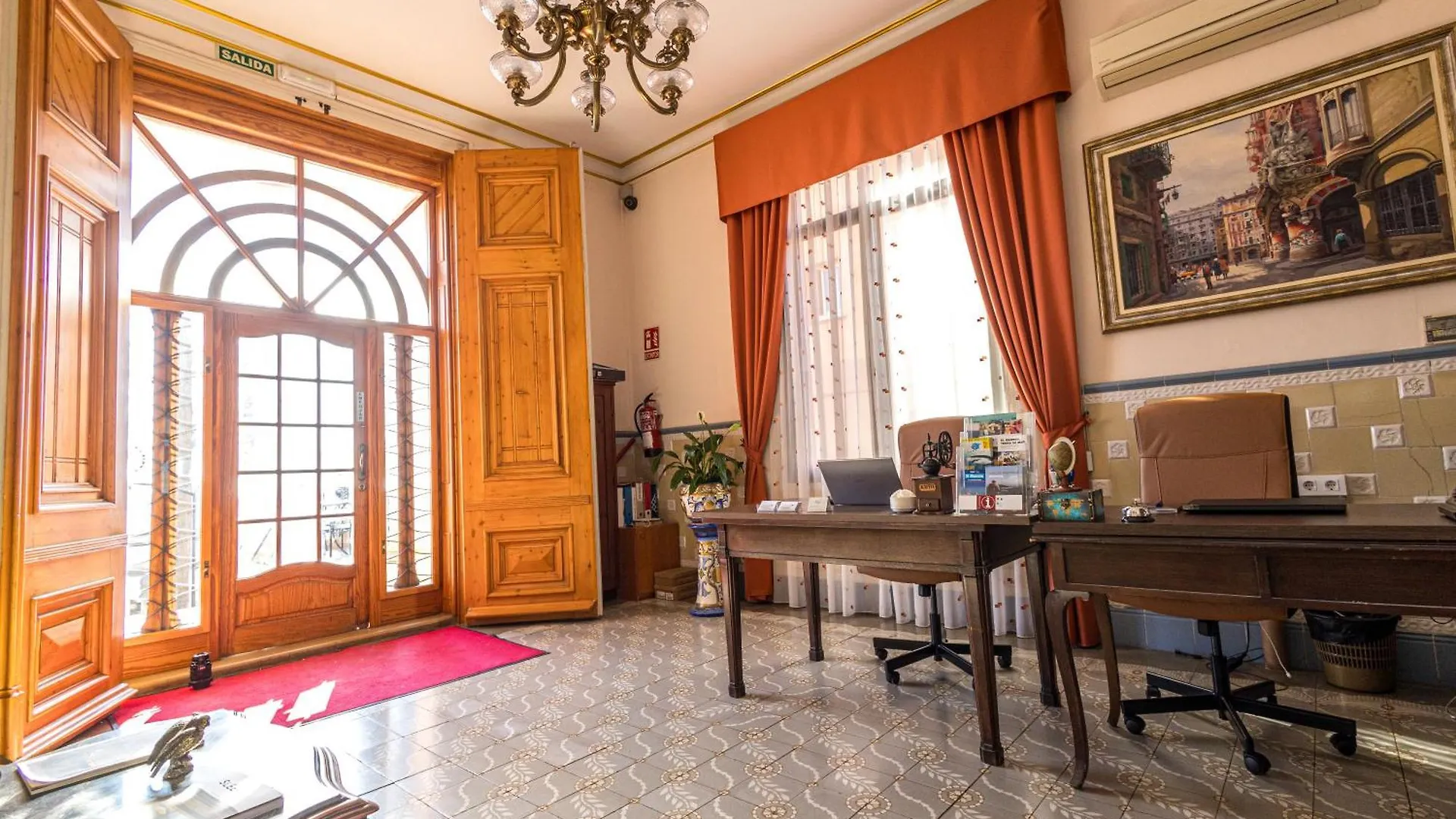 Hotel Llar De Capitans マズノウ