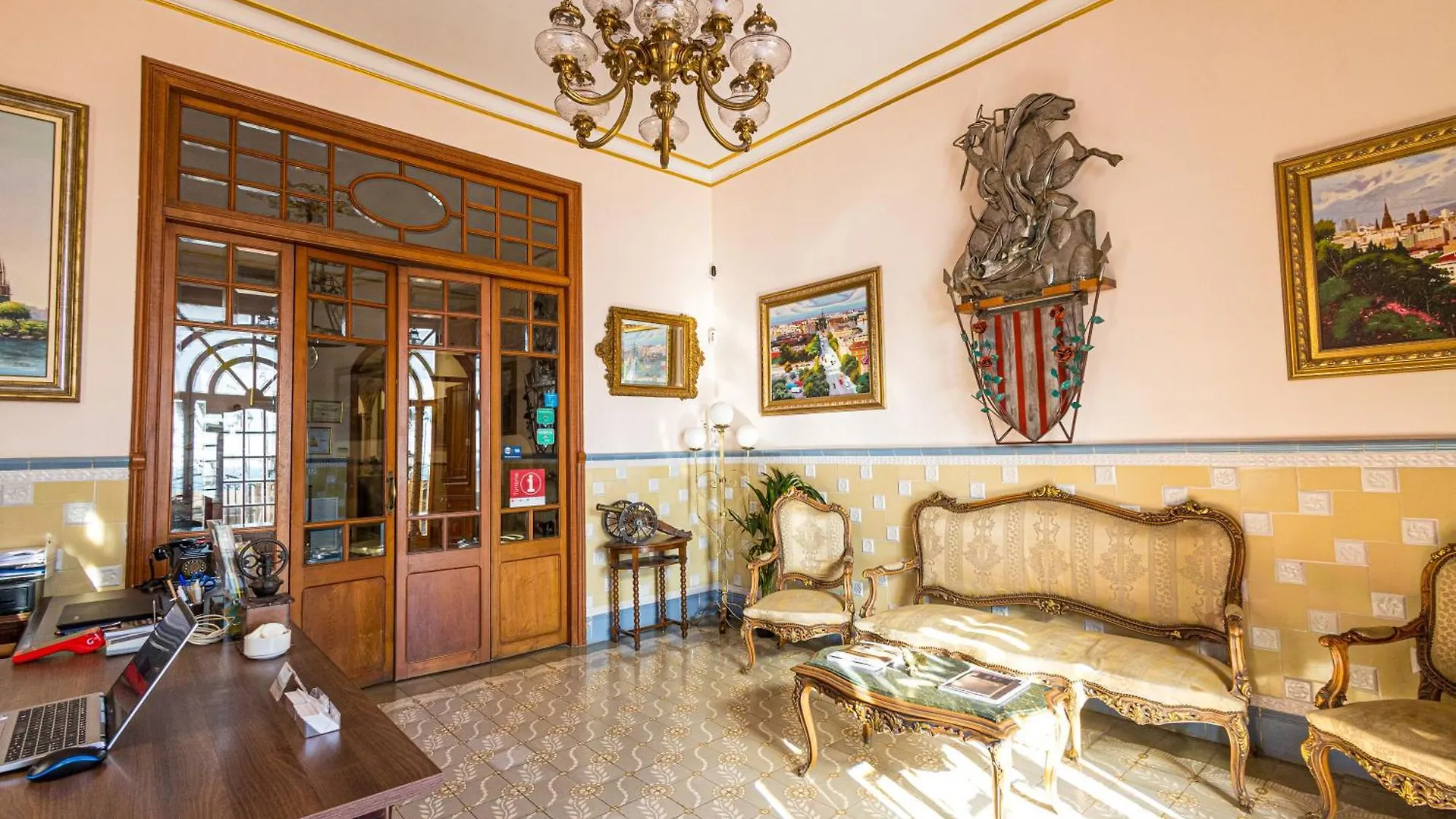 Hotel Llar De Capitans Masnou 3*,